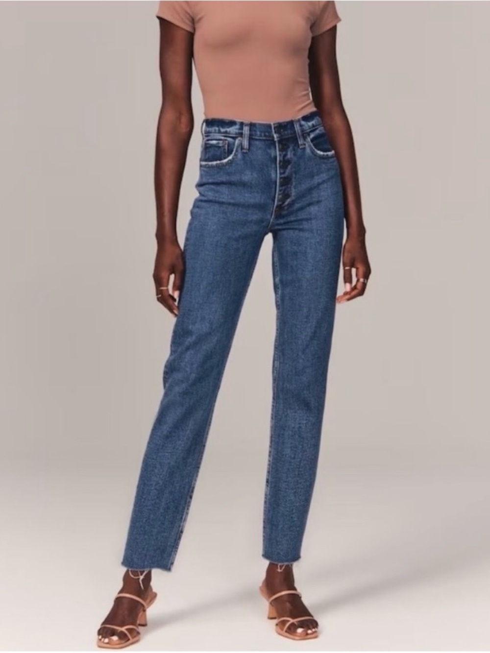 Abercrombie & Fitch High Rise Mom Jeans Raw Hem Button Fly Women’s 27